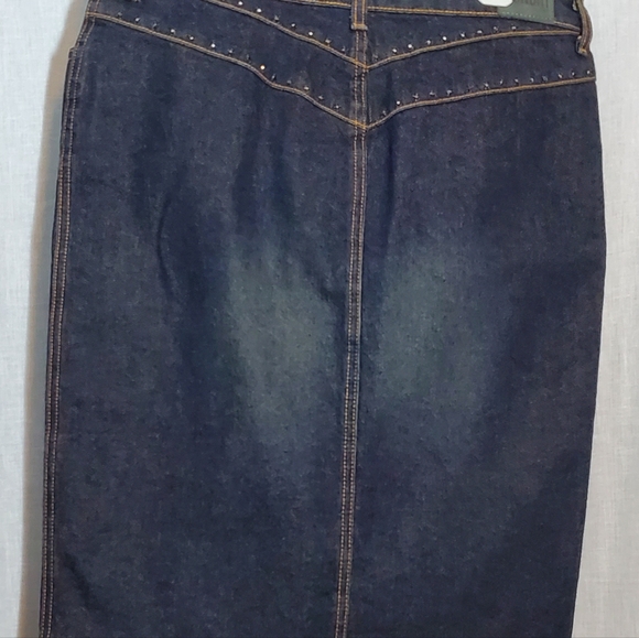 Laundry Dark Wash Blue Denim Zipfly Cotton Blend Skirt with Rhinestones Size 12 - Picture 2 of 15